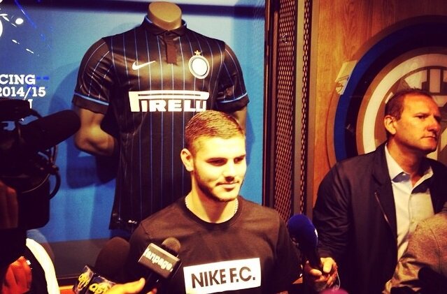 Look 'aggressive' per l'Inter 2014-15, Mauro Icardi testimonial
